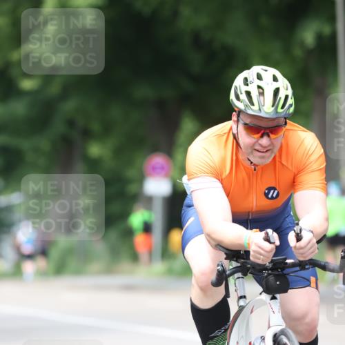 15.06.2025 - 7 Türme Triathlon Yannick Fuchs http://msf.ph/oto/8019714 15.06.2025 13:32:05 Radfahren 298, 579, 1132, 1169 meine-sportfotos.de