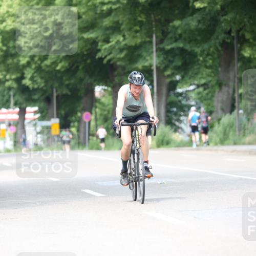 15.06.2025 - 7 Türme Triathlon Yannick Fuchs http://msf.ph/oto/8019881 15.06.2025 13:32:06 Radfahren 579, 1132, 1169 meine-sportfotos.de