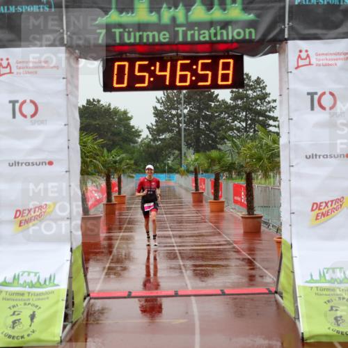 15.06.2025 - 7 Türme Triathlon Michael Strokosch http://msf.ph/oto/8019887 15.06.2025 15:46:58 Ziel 243 meine-sportfotos.de