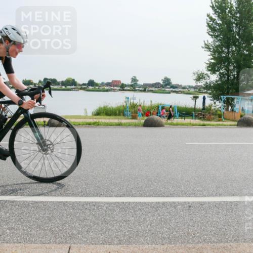 15.06.2025 - 27. Vierlanden-Triathlon H.Heesch http://msf.ph/oto/8019991 15.06.2025 10:23:49 Radfahren 163, 210, 247, 508, 521, 590, 611 meine-sportfotos.de