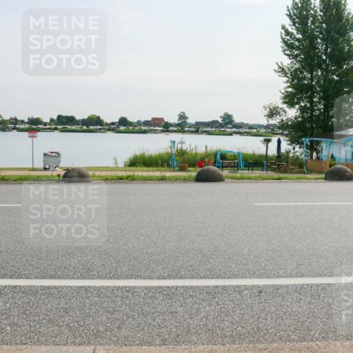 15.06.2025 - 27. Vierlanden-Triathlon H.Heesch http://msf.ph/oto/8020040 15.06.2025 09:43:00 Radfahren 196, 220 meine-sportfotos.de