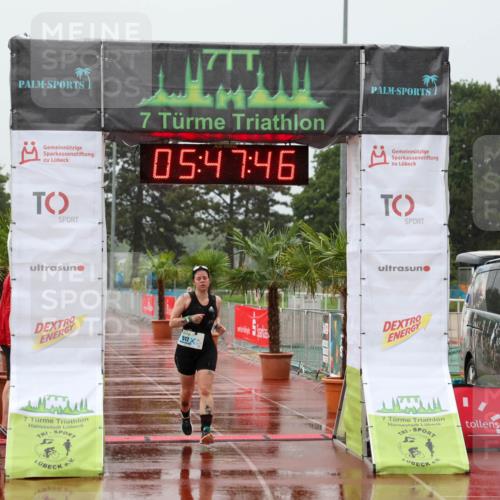 15.06.2025 - 7 Türme Triathlon Michael Strokosch http://msf.ph/oto/8020060 15.06.2025 15:47:46 Ziel 512 meine-sportfotos.de