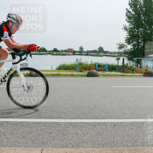 15.06.2025 - 27. Vierlanden-Triathlon H.Heesch http://msf.ph/oto/8020083 15.06.2025 10:24:55 Radfahren 231, 494, 523 meine-sportfotos.de