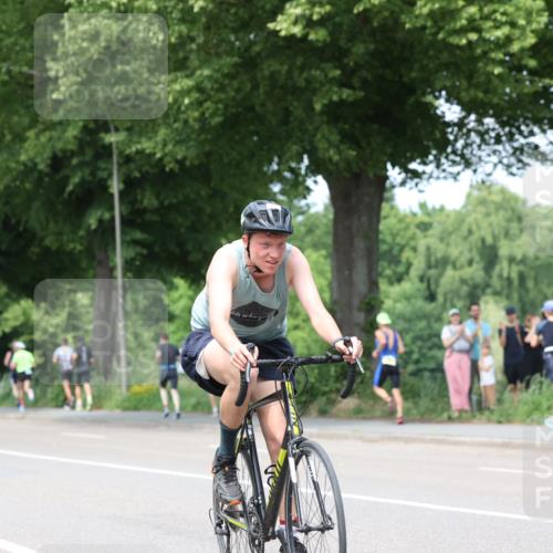 15.06.2025 - 7 Türme Triathlon Yannick Fuchs http://msf.ph/oto/8020086 15.06.2025 13:32:08 Radfahren 579, 1132 meine-sportfotos.de