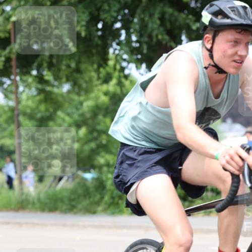 15.06.2025 - 7 Türme Triathlon Yannick Fuchs http://msf.ph/oto/8020114 15.06.2025 13:32:08 Radfahren 579, 1132 meine-sportfotos.de