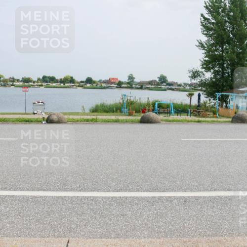 21.06.2025 - 27. Vierlanden-Triathlon H.Heesch http://msf.ph/oto/8020148 15.06.2025 12:04:03 Radfahren 735, 764, 775, 798, 858, 956 meine-sportfotos.de