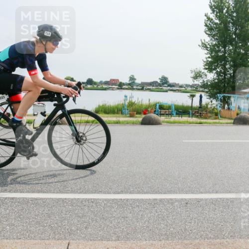 15.06.2025 - 27. Vierlanden-Triathlon H.Heesch http://msf.ph/oto/8020158 15.06.2025 10:25:23 Radfahren 2, 8, 223, 471, 593 meine-sportfotos.de