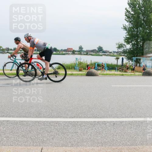 15.06.2025 - 27. Vierlanden-Triathlon H.Heesch http://msf.ph/oto/8020257 15.06.2025 11:16:08 Radfahren 102, 208, 801, 819, 860 meine-sportfotos.de