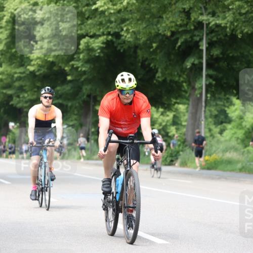 15.06.2025 - 7 Türme Triathlon Yannick Fuchs http://msf.ph/oto/8020319 15.06.2025 13:32:34 Radfahren 367, 515, 727 meine-sportfotos.de