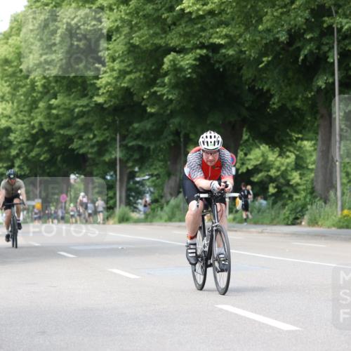 15.06.2025 - 7 Türme Triathlon Yannick Fuchs http://msf.ph/oto/8020344 15.06.2025 13:32:42 Radfahren 585, 644, 1066 meine-sportfotos.de