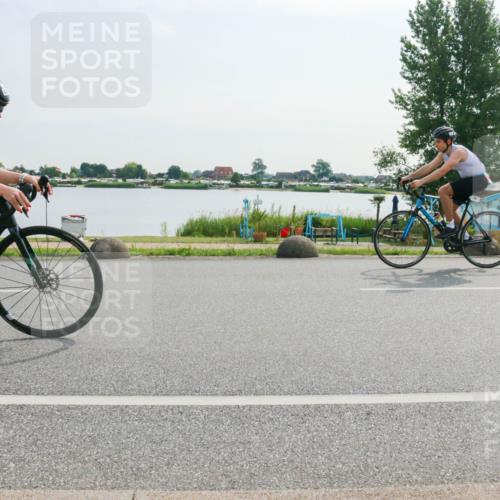 15.06.2025 - 27. Vierlanden-Triathlon H.Heesch http://msf.ph/oto/8020350 15.06.2025 09:45:52 Radfahren 19, 223 meine-sportfotos.de
