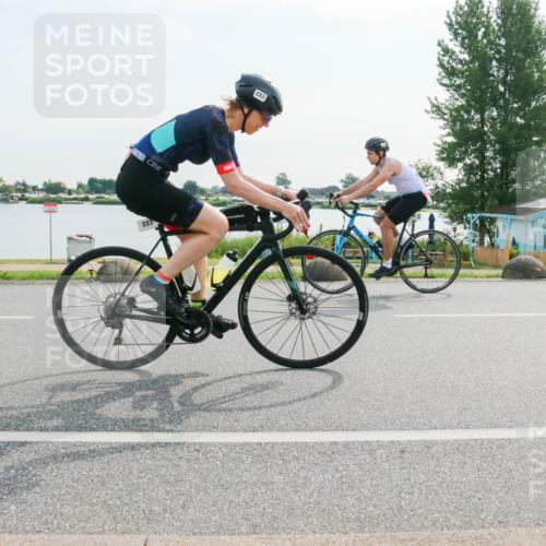 15.06.2025 - 27. Vierlanden-Triathlon H.Heesch http://msf.ph/oto/8020353 15.06.2025 09:45:52 Radfahren 19, 223 meine-sportfotos.de