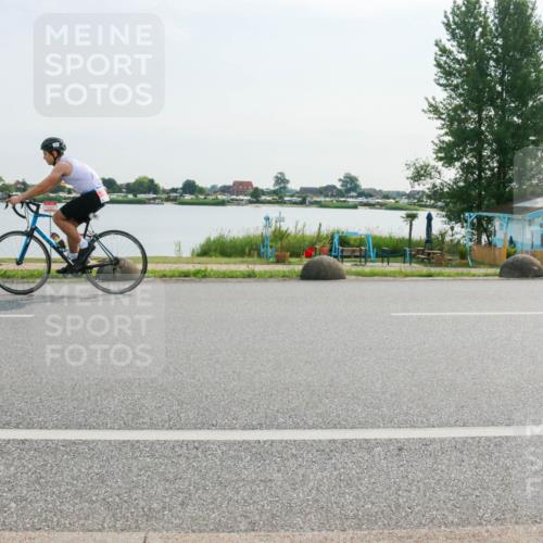 15.06.2025 - 27. Vierlanden-Triathlon H.Heesch http://msf.ph/oto/8020358 15.06.2025 09:45:52 Radfahren 19, 223 meine-sportfotos.de