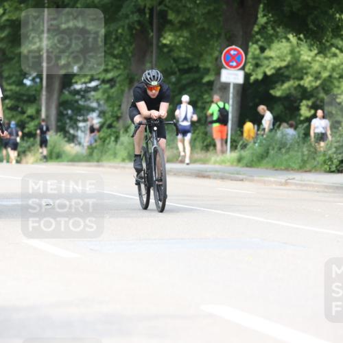 15.06.2025 - 7 Türme Triathlon Yannick Fuchs http://msf.ph/oto/8020418 15.06.2025 13:32:54 Radfahren 361, 598, 1069, 1102 meine-sportfotos.de