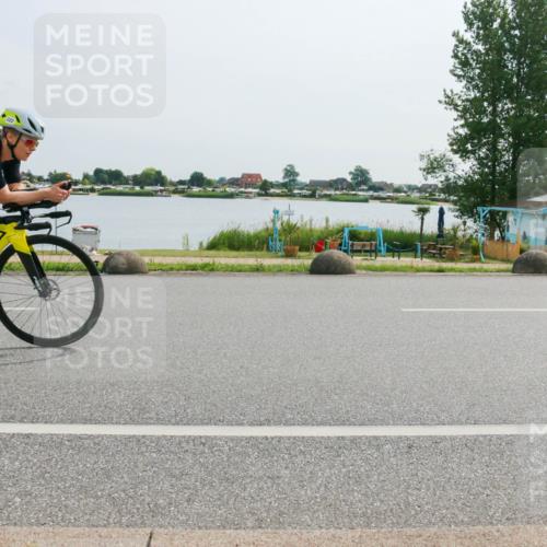 15.06.2025 - 27. Vierlanden-Triathlon H.Heesch http://msf.ph/oto/8020420 15.06.2025 10:26:29 Radfahren 222, 584 meine-sportfotos.de