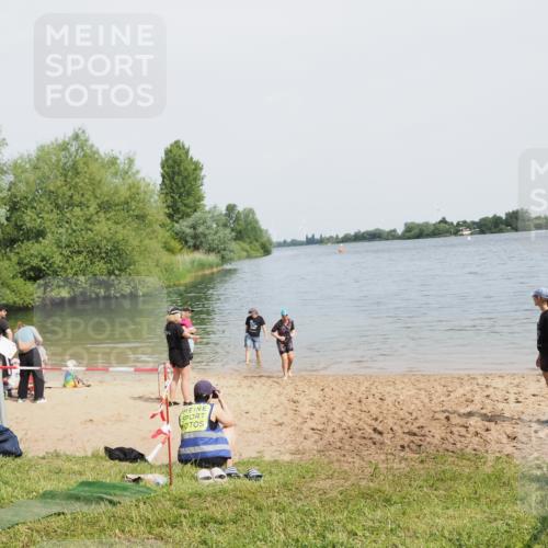 21.06.2025 - 27. Vierlanden-Triathlon MichiJ http://msf.ph/oto/8020459 15.06.2026 10:23:10 Schwimmen 531 meine-sportfotos.de