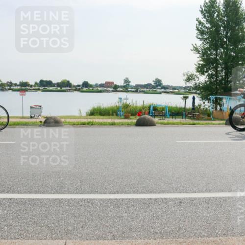 15.06.2025 - 27. Vierlanden-Triathlon H.Heesch http://msf.ph/oto/8020543 15.06.2025 09:47:46 Radfahren 50, 217, 227, 238 meine-sportfotos.de