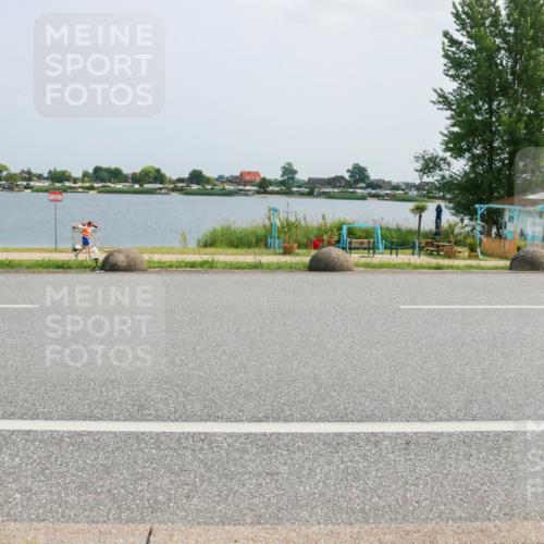 21.06.2025 - 27. Vierlanden-Triathlon H.Heesch http://msf.ph/oto/8020769 15.06.2025 12:04:22 Radfahren 19, 792, 804, 901, 904, 954 meine-sportfotos.de