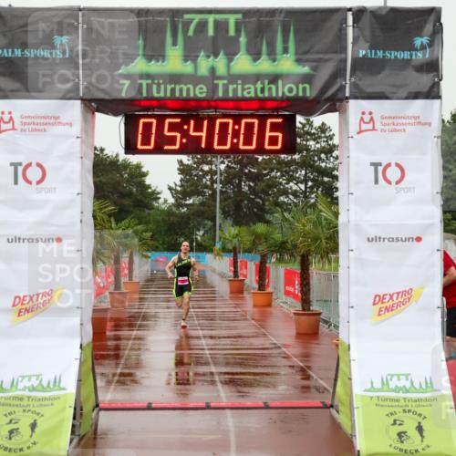 15.06.2025 - 7 Türme Triathlon Michael Strokosch http://msf.ph/oto/8021154 15.06.2025 15:40:05 Ziel 271 meine-sportfotos.de