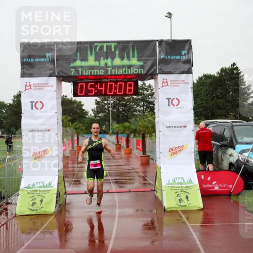 15.06.2025 - 7 Türme Triathlon Michael Strokosch http://msf.ph/oto/8021232 15.06.2025 15:40:08 Ziel 271 meine-sportfotos.de