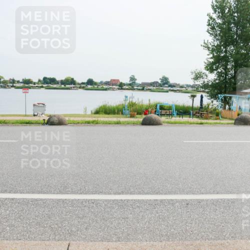 15.06.2025 - 27. Vierlanden-Triathlon H.Heesch http://msf.ph/oto/8021346 15.06.2025 10:27:20 Radfahren 206, 594 meine-sportfotos.de