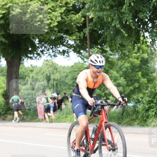 15.06.2025 - 7 Türme Triathlon Yannick Fuchs http://msf.ph/oto/8021372 15.06.2025 13:33:27 Radfahren 534, 774, 775, 797, 956, 1144 meine-sportfotos.de