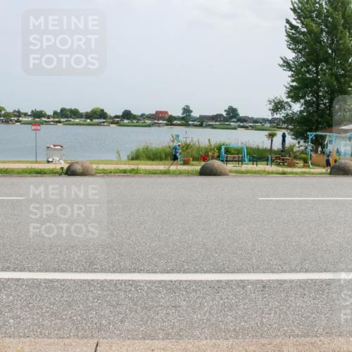 21.06.2025 - 27. Vierlanden-Triathlon H.Heesch http://msf.ph/oto/8021584 15.06.2025 12:05:14 Radfahren 671, 898, 927, 978 meine-sportfotos.de