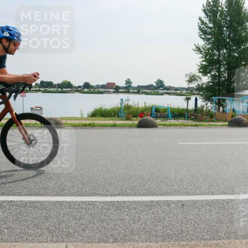 15.06.2025 - 27. Vierlanden-Triathlon H.Heesch http://msf.ph/oto/8021590 15.06.2025 09:52:38 Radfahren 21, 182 meine-sportfotos.de