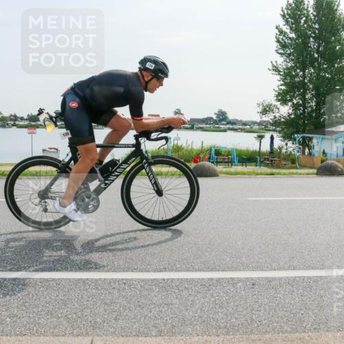 15.06.2025 - 27. Vierlanden-Triathlon H.Heesch http://msf.ph/oto/8021779 15.06.2025 09:54:25 Radfahren 30, 49, 73, 94, 122, 128, 248 meine-sportfotos.de