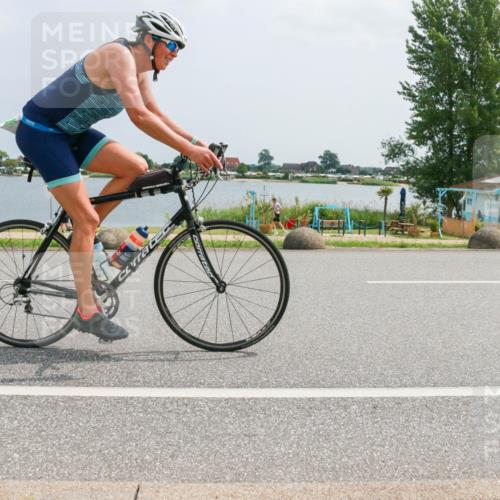 21.06.2025 - 27. Vierlanden-Triathlon H.Heesch http://msf.ph/oto/8021860 15.06.2025 12:05:38 Radfahren 251, 891, 940 meine-sportfotos.de