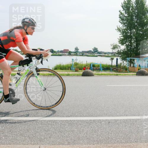 15.06.2025 - 27. Vierlanden-Triathlon H.Heesch http://msf.ph/oto/8021865 15.06.2025 09:55:18 Radfahren 104, 224 meine-sportfotos.de