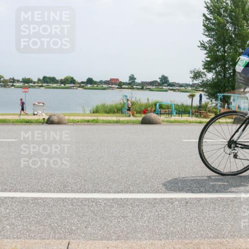21.06.2025 - 27. Vierlanden-Triathlon H.Heesch http://msf.ph/oto/8021889 15.06.2025 12:05:38 Radfahren 251, 891, 940 meine-sportfotos.de