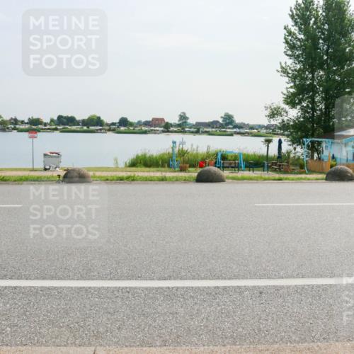 15.06.2025 - 27. Vierlanden-Triathlon H.Heesch http://msf.ph/oto/8021892 15.06.2025 09:55:56 Radfahren 198, 229 meine-sportfotos.de
