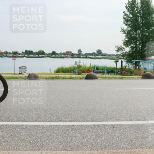 15.06.2025 - 27. Vierlanden-Triathlon H.Heesch http://msf.ph/oto/8021949 15.06.2025 09:56:17 Radfahren 9, 45, 77 meine-sportfotos.de