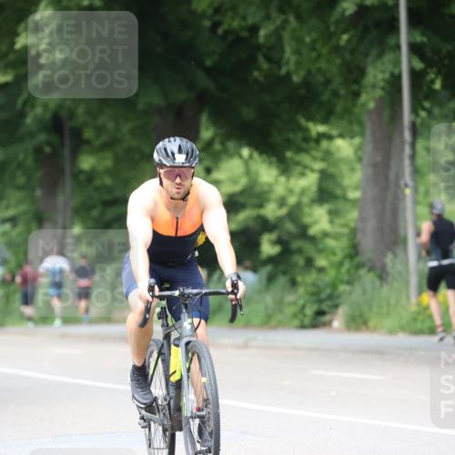 15.06.2025 - 7 Türme Triathlon Yannick Fuchs http://msf.ph/oto/8022217 15.06.2025 13:34:18 Radfahren 531 meine-sportfotos.de