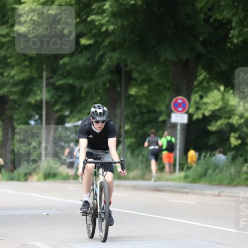 15.06.2025 - 7 Türme Triathlon Yannick Fuchs http://msf.ph/oto/8022339 15.06.2025 13:34:34 Radfahren 196, 910 meine-sportfotos.de