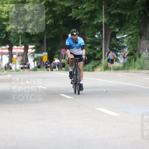 15.06.2025 - 7 Türme Triathlon Yannick Fuchs http://msf.ph/oto/8022389 15.06.2025 13:34:37 Radfahren  meine-sportfotos.de