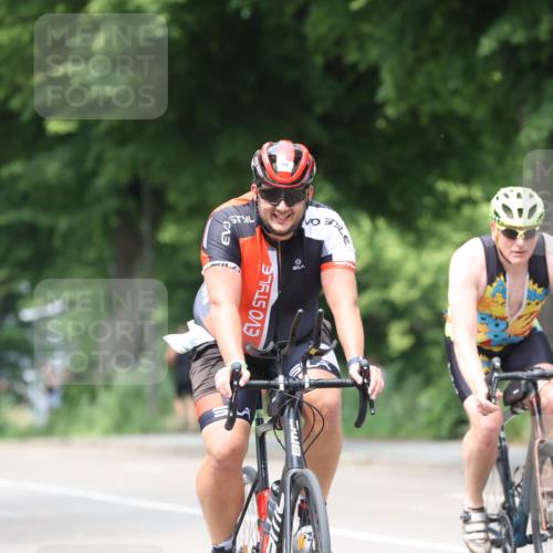15.06.2025 - 7 Türme Triathlon Yannick Fuchs http://msf.ph/oto/8022542 15.06.2025 13:34:46 Radfahren  meine-sportfotos.de