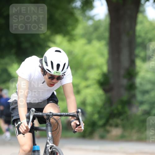 15.06.2025 - 7 Türme Triathlon Yannick Fuchs http://msf.ph/oto/8022578 15.06.2025 13:34:48 Radfahren  meine-sportfotos.de