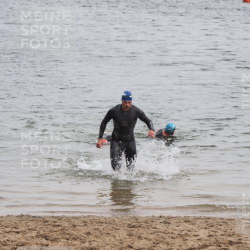 21.06.2025 - 27. Vierlanden-Triathlon MichiJ http://msf.ph/oto/8022719 15.06.2026 10:53:45 Schwimmen 650, 726 meine-sportfotos.de