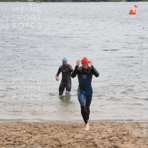 21.06.2025 - 27. Vierlanden-Triathlon MichiJ http://msf.ph/oto/8022932 15.06.2026 10:53:52 Schwimmen 650, 726, 757 meine-sportfotos.de