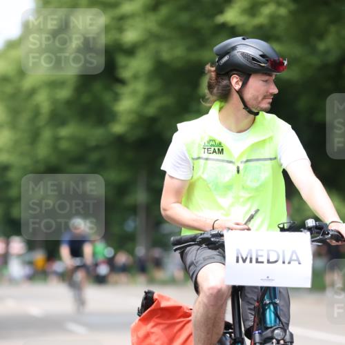 15.06.2025 - 7 Türme Triathlon Yannick Fuchs http://msf.ph/oto/8023090 15.06.2025 13:35:41 Radfahren 868, 953, 1060 meine-sportfotos.de