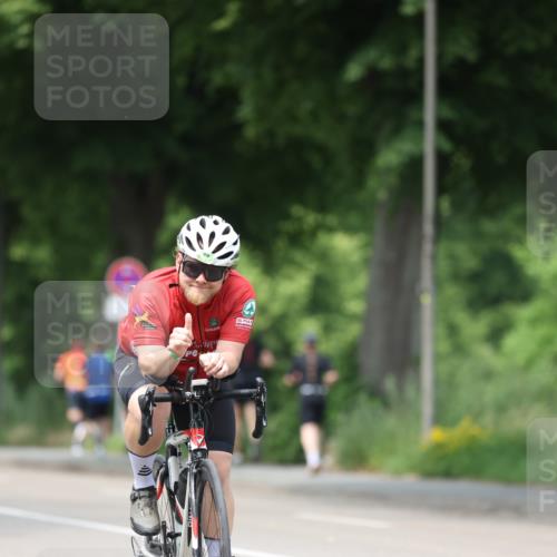 15.06.2025 - 7 Türme Triathlon Yannick Fuchs http://msf.ph/oto/8023326 15.06.2025 13:35:57 Radfahren 302, 1010 meine-sportfotos.de