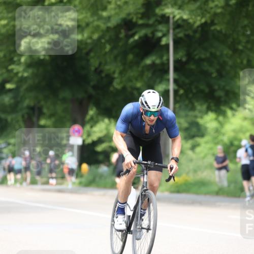 15.06.2025 - 7 Türme Triathlon Yannick Fuchs http://msf.ph/oto/8023608 15.06.2025 13:36:18 Radfahren 464, 1088 meine-sportfotos.de