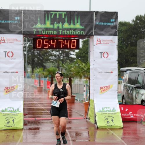 15.06.2025 - 7 Türme Triathlon Michael Strokosch http://msf.ph/oto/8023654 15.06.2025 15:47:48 Ziel 512 meine-sportfotos.de