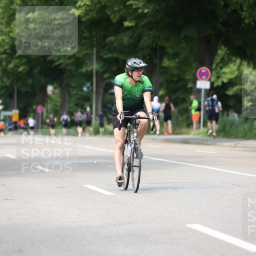 15.06.2025 - 7 Türme Triathlon Yannick Fuchs http://msf.ph/oto/8023713 15.06.2025 13:36:25 Radfahren 424, 503 meine-sportfotos.de