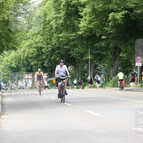 15.06.2025 - 7 Türme Triathlon Yannick Fuchs http://msf.ph/oto/8023840 15.06.2025 13:36:34 Radfahren 264, 826 meine-sportfotos.de