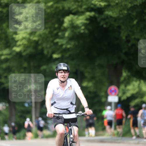 15.06.2025 - 7 Türme Triathlon Yannick Fuchs http://msf.ph/oto/8023868 15.06.2025 13:36:35 Radfahren 264, 826 meine-sportfotos.de