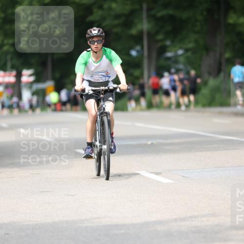 15.06.2025 - 7 Türme Triathlon Yannick Fuchs http://msf.ph/oto/8023944 15.06.2025 13:36:46 Radfahren 837 meine-sportfotos.de