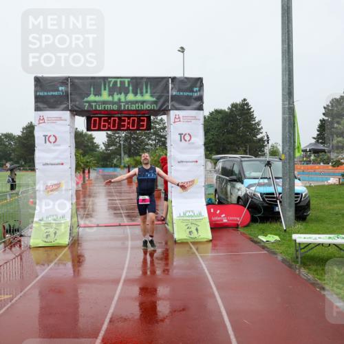 15.06.2025 - 7 Türme Triathlon Michael Strokosch http://msf.ph/oto/8024282 15.06.2025 16:03:03 Ziel 207 meine-sportfotos.de